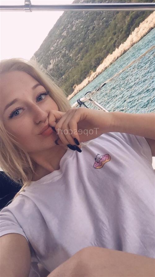 Marharyta, 26, Skanör med Falsterbo, Svenska French Kissing